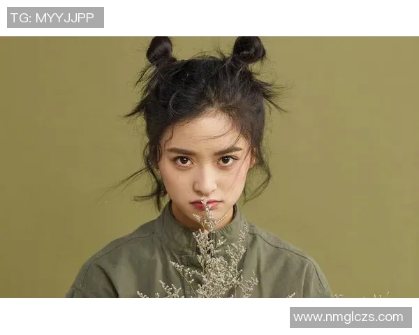 女生足球明星头像真实展现运动魅力与青春活力的完美结合 女生足球明星头像真实展现运动魅力与青春活力的完美结合